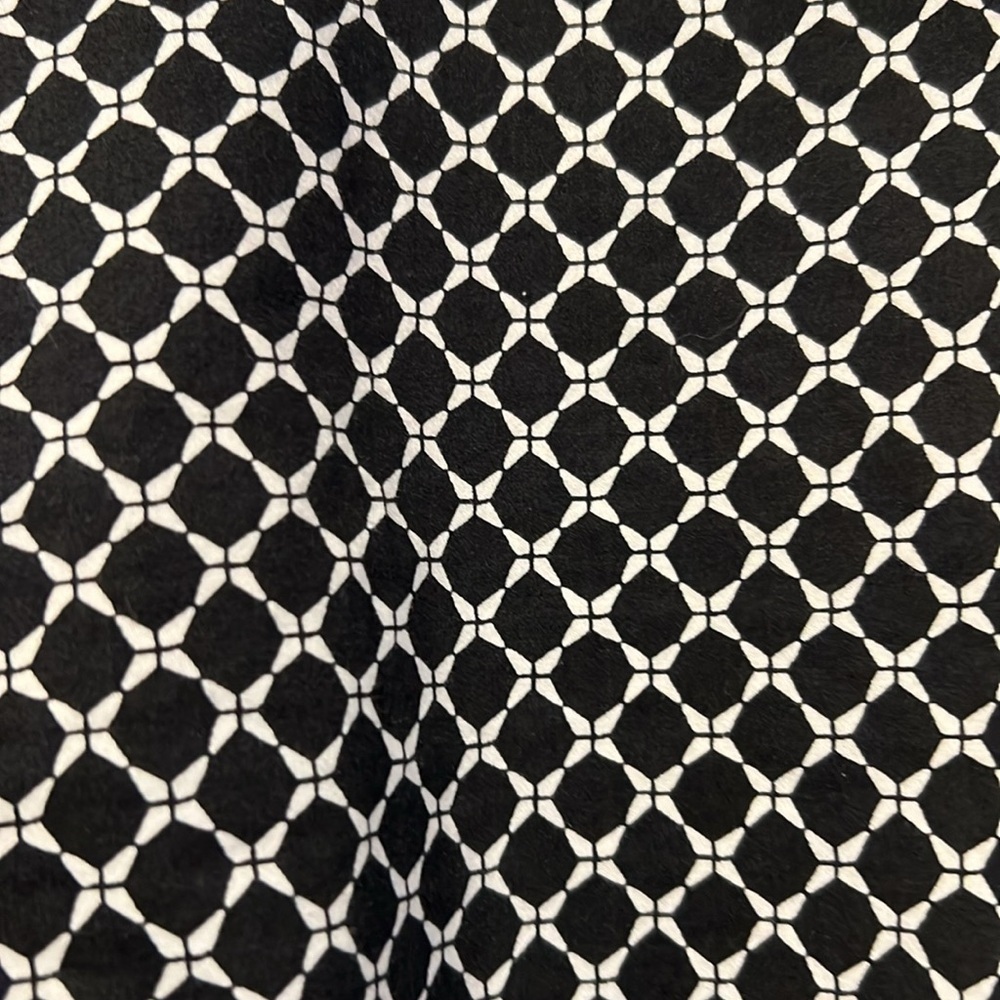 Talbots Black and White Patterned Women Shorts - Picture 5 of 8
